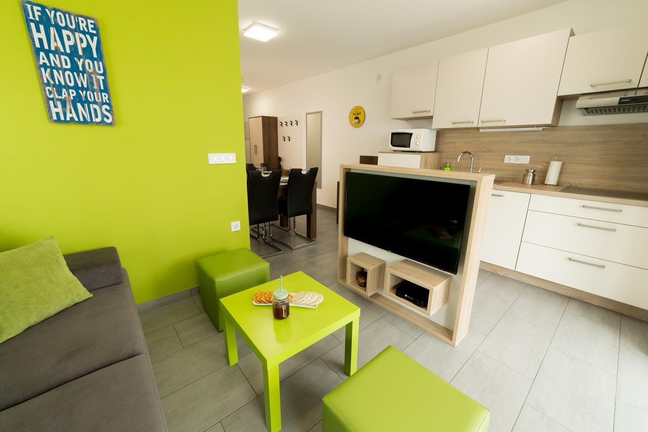 Apartma Mariposa Banovci Extérieur photo